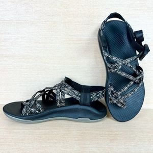CHACO Women's Black White Z Eddy X2 Trail Hiking Sport Sandals size 8
